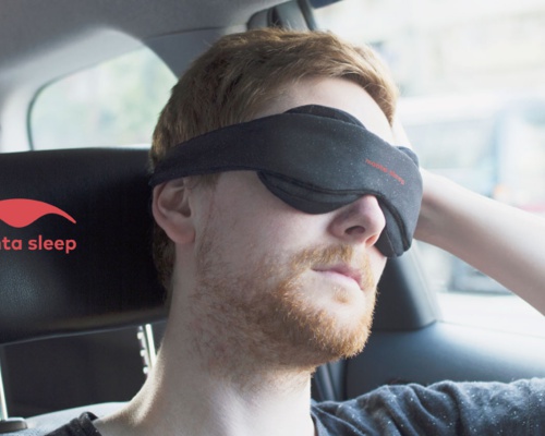 世界初の組み立て式アイマスク「Manta Sleep Mask（マンタスリープマスク）」100%遮光感！